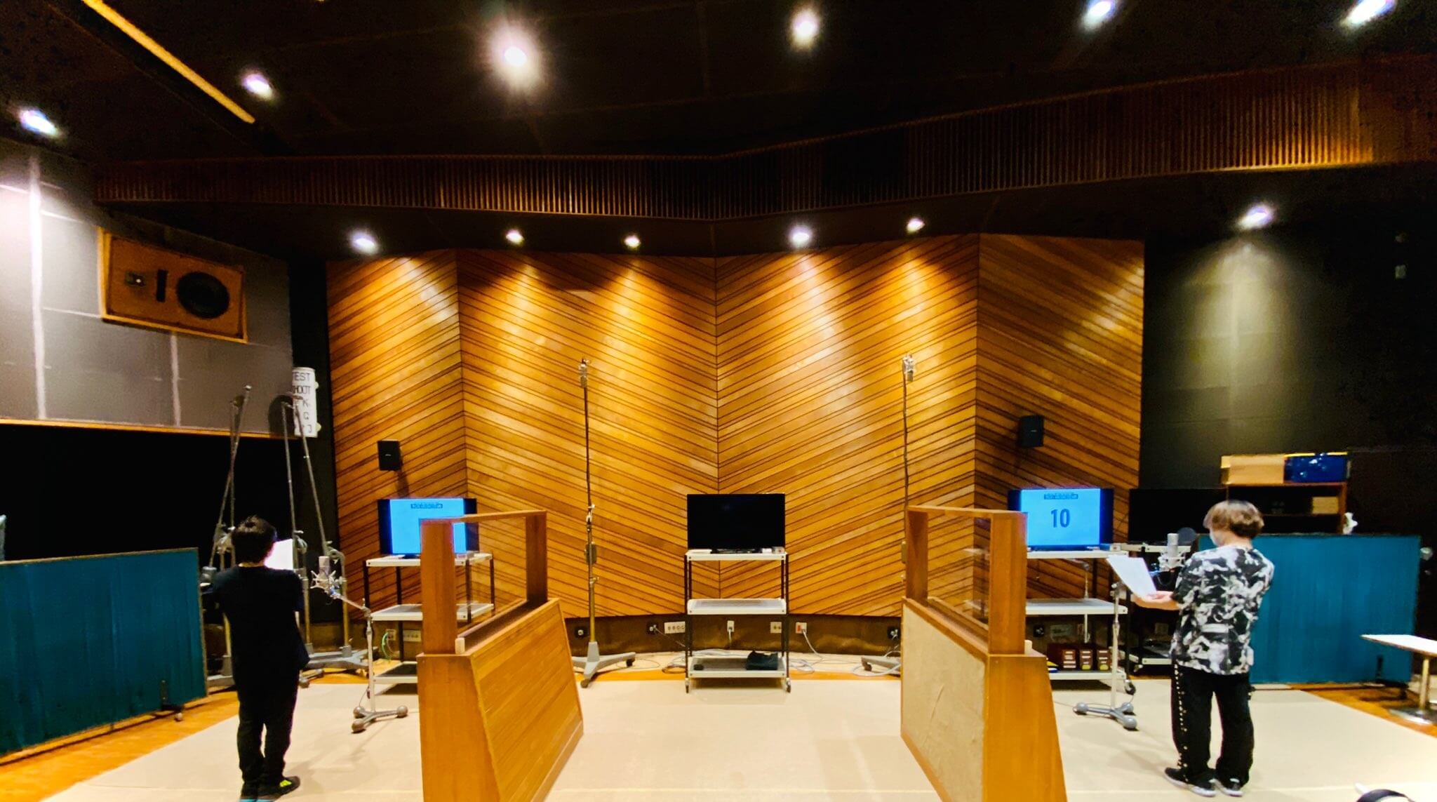 Diretor de som mostra o processo de gravação de animes em meio à COVID-19 no Japão