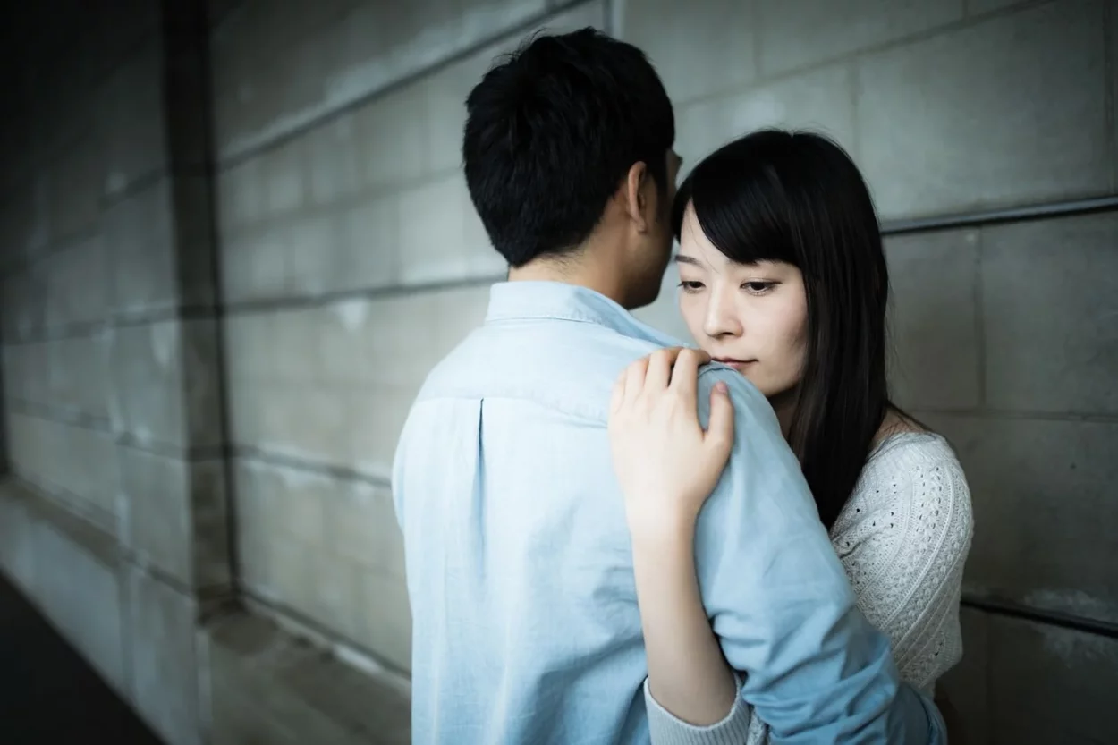Um estudo conduzido no Japão revelou que mais de 40% dos homens na faixa dos vinte anos são virgens e o que isso impacta no país.